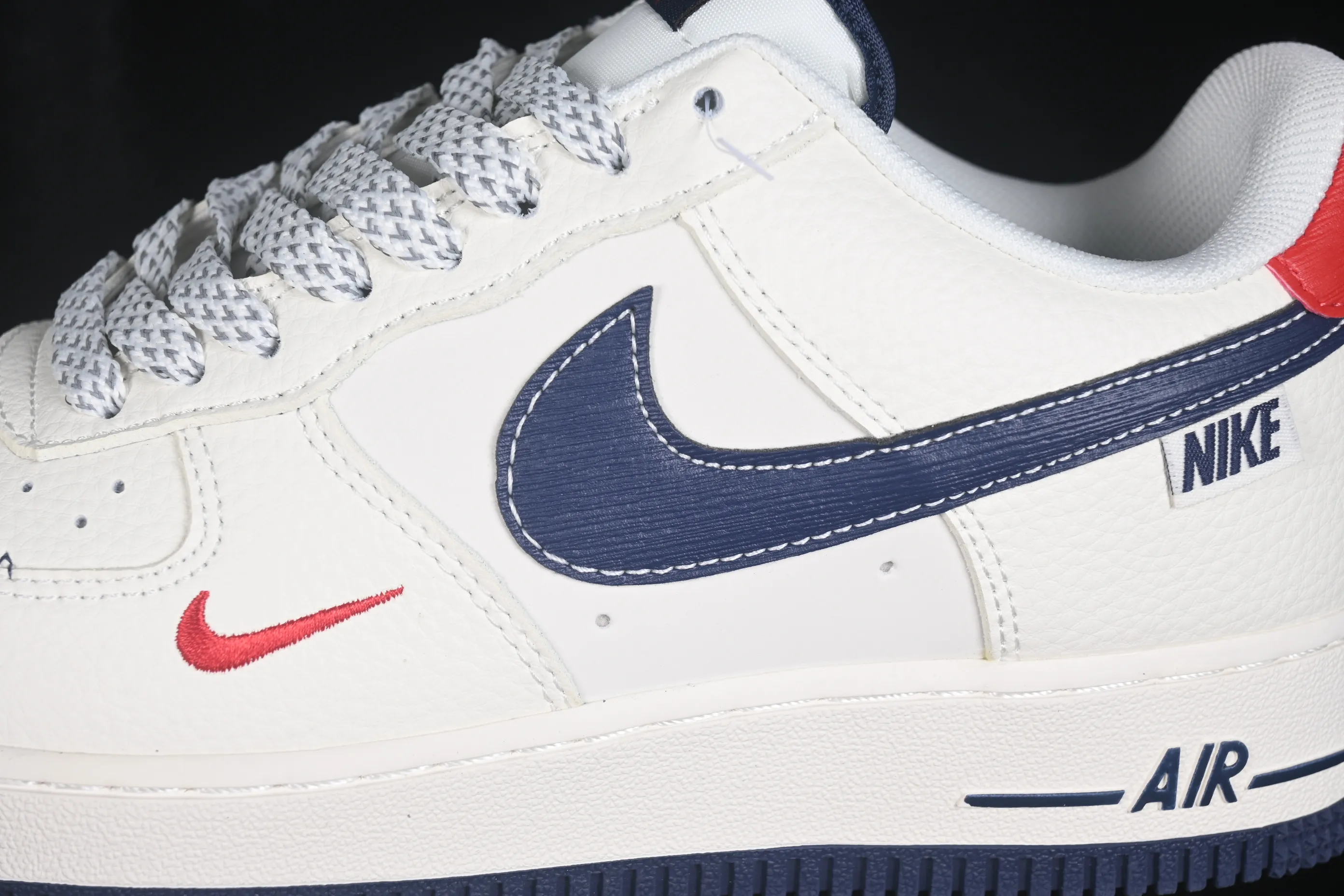 All categories Nk Air Force 1 Air Force series Nk Air Force 1 Low Air Force low-top Nike Air Force 1'07 Low joint model Air Force 1 low-top casual sneakers DN9688-124